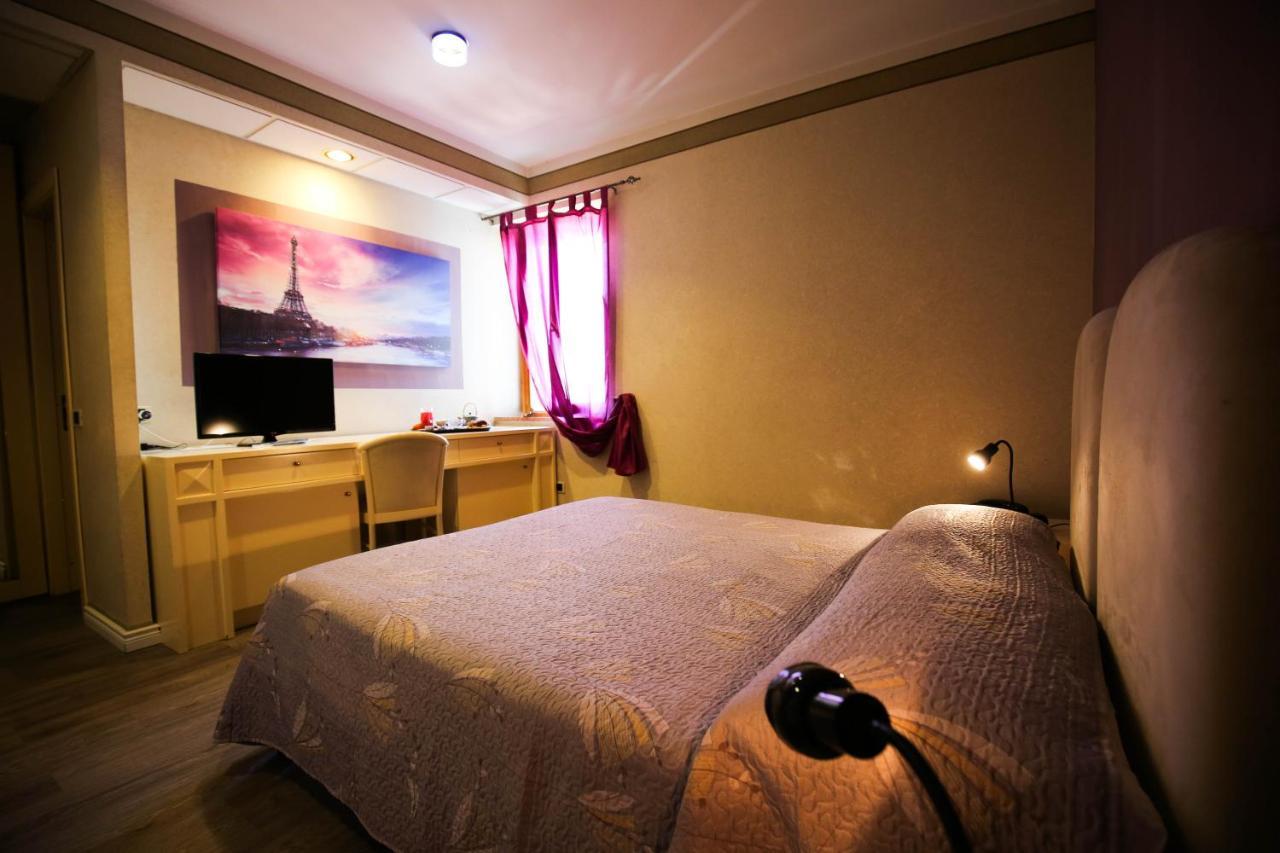 Hotel Benedetti Campello sul Clitunno Ngoại thất bức ảnh