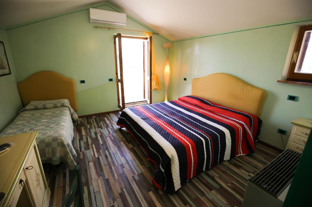 Hotel Benedetti Campello sul Clitunno Ngoại thất bức ảnh