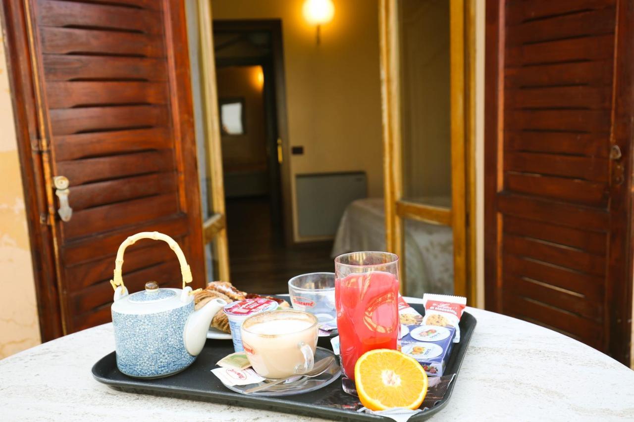 Hotel Benedetti Campello sul Clitunno Ngoại thất bức ảnh