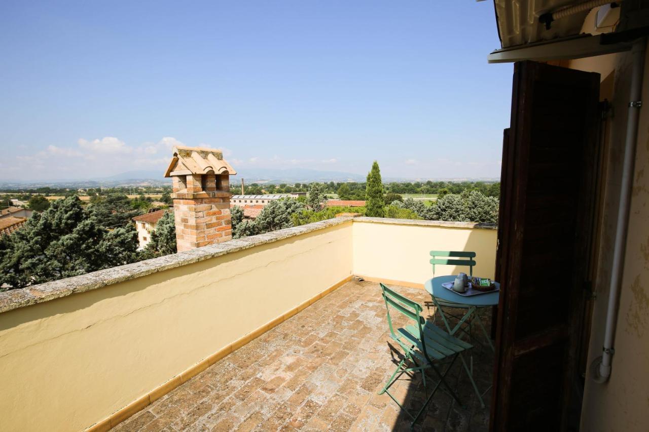Hotel Benedetti Campello sul Clitunno Ngoại thất bức ảnh