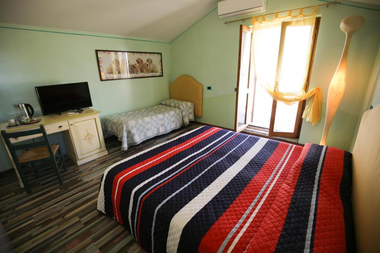 Hotel Benedetti Campello sul Clitunno Ngoại thất bức ảnh